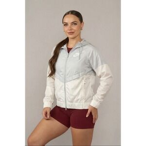 Nike Women's Essential Windbreaker Jacket Hooded Silver White Lightweight XS